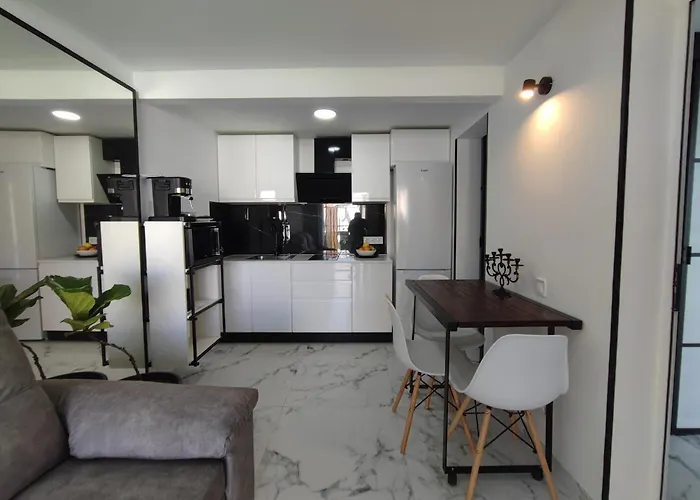 Appartement Privado Junto Al Yumbo Centre