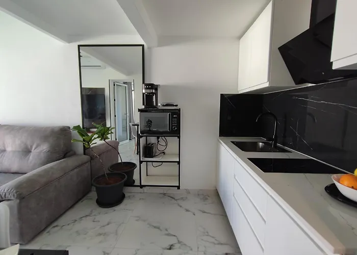 Privado Junto Al Yumbo Centre Appartement *
