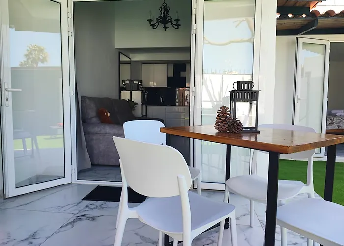 Privado Junto Al Yumbo Centre Appartement *