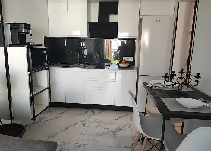 Appartement Privado Junto Al Yumbo Centre *